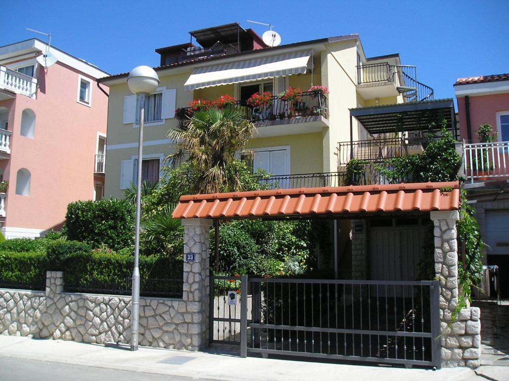 Family Apartments Ankica Криквеница Екстериор снимка